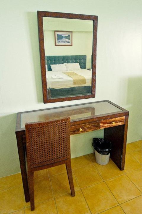 Danao Coco Palms Resort Cebu Стая снимка