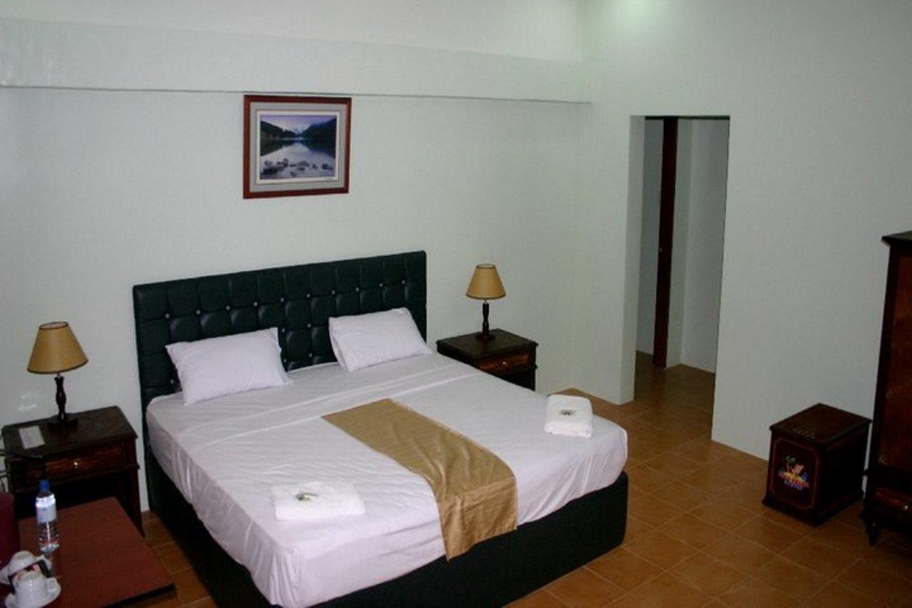 Danao Coco Palms Resort Cebu Екстериор снимка